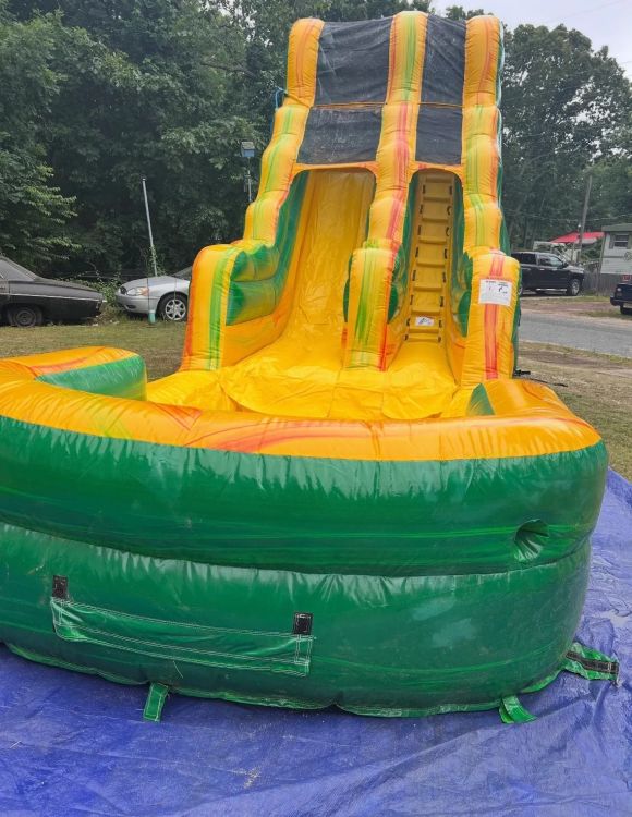 Iron Fist inflatable water slide
